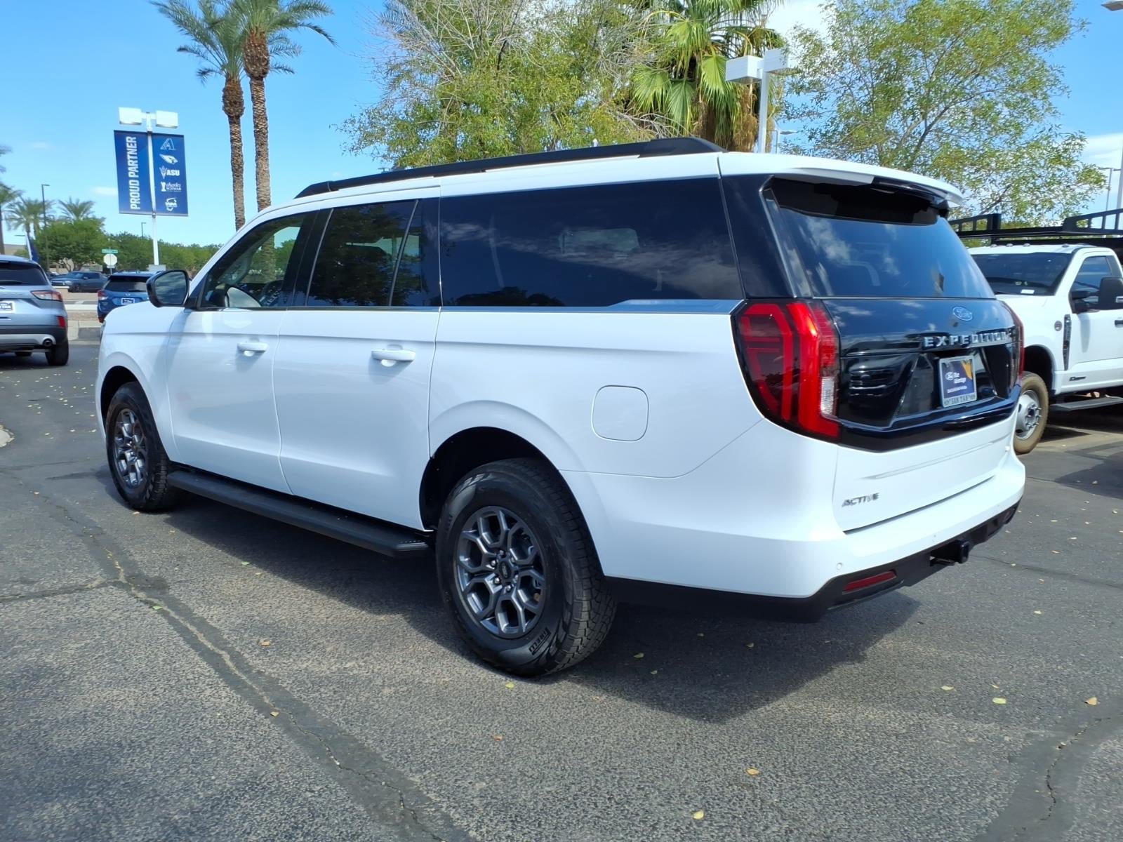 Certified 2025 Ford Expedition Max Active RWD image 6