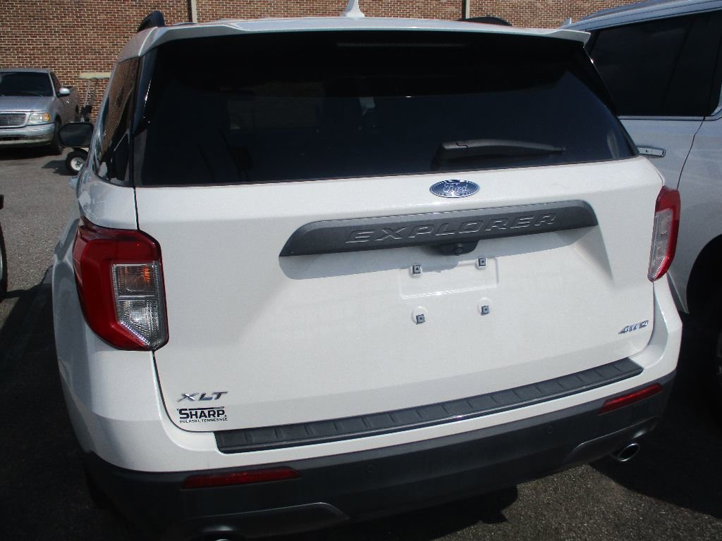 Certified 2022 Ford Explorer XLT w/ Equipment Group 202A image 20