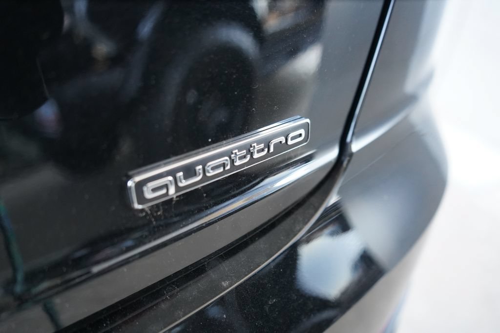 Used 2022 Audi Q8 Prestige w/ Prestige Package AWD/4WD image 8