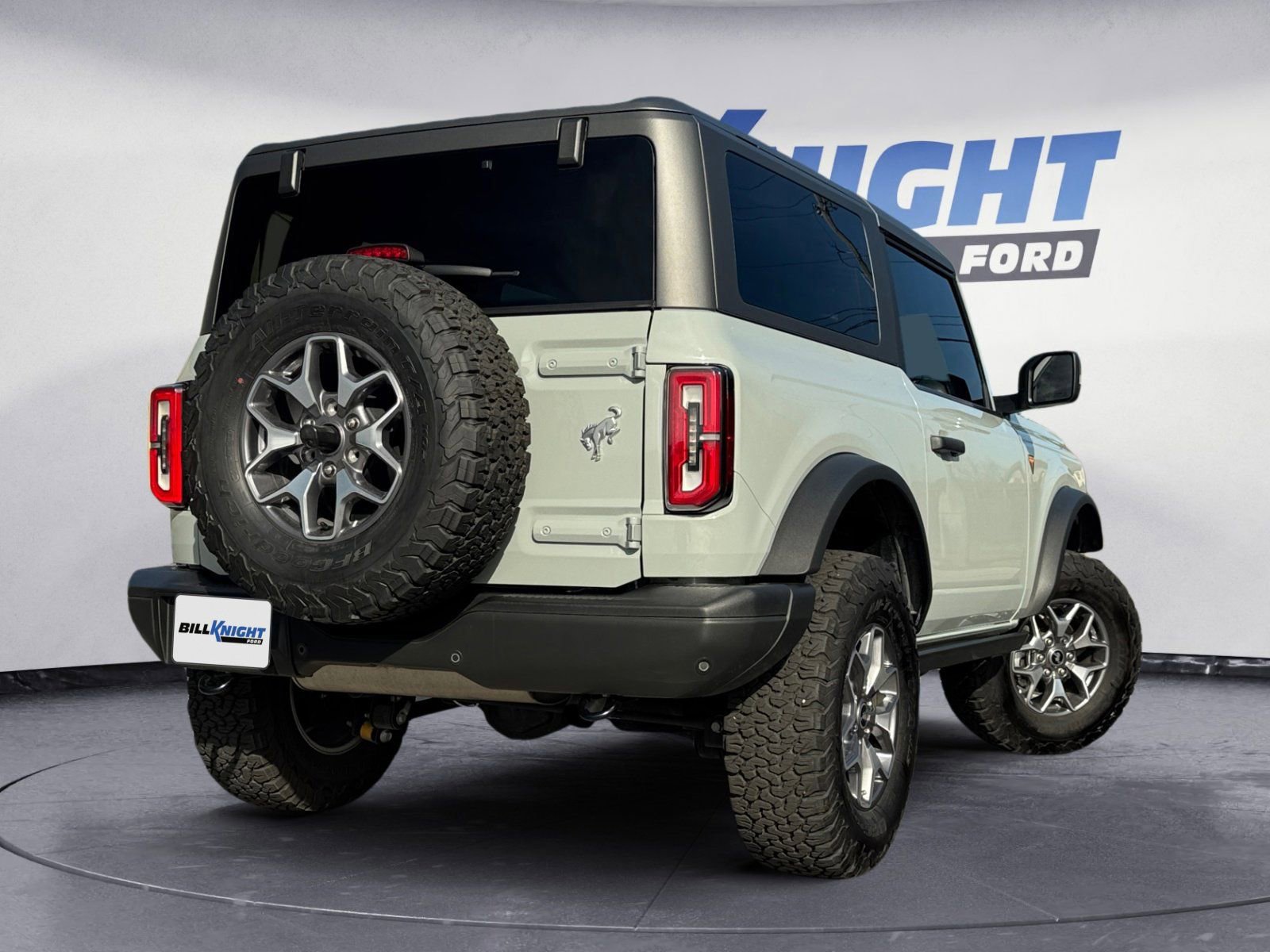 Certified 2023 Ford Bronco Badlands image 5