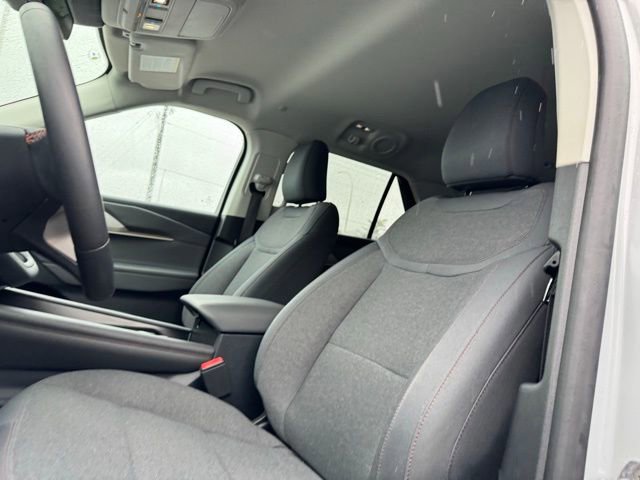 Certified 2025 Ford Explorer Active AWD/4WD image 14
