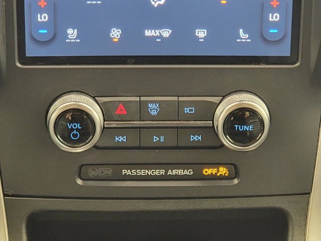 Certified 2024 Ford Edge SEL AWD/4WD image 23