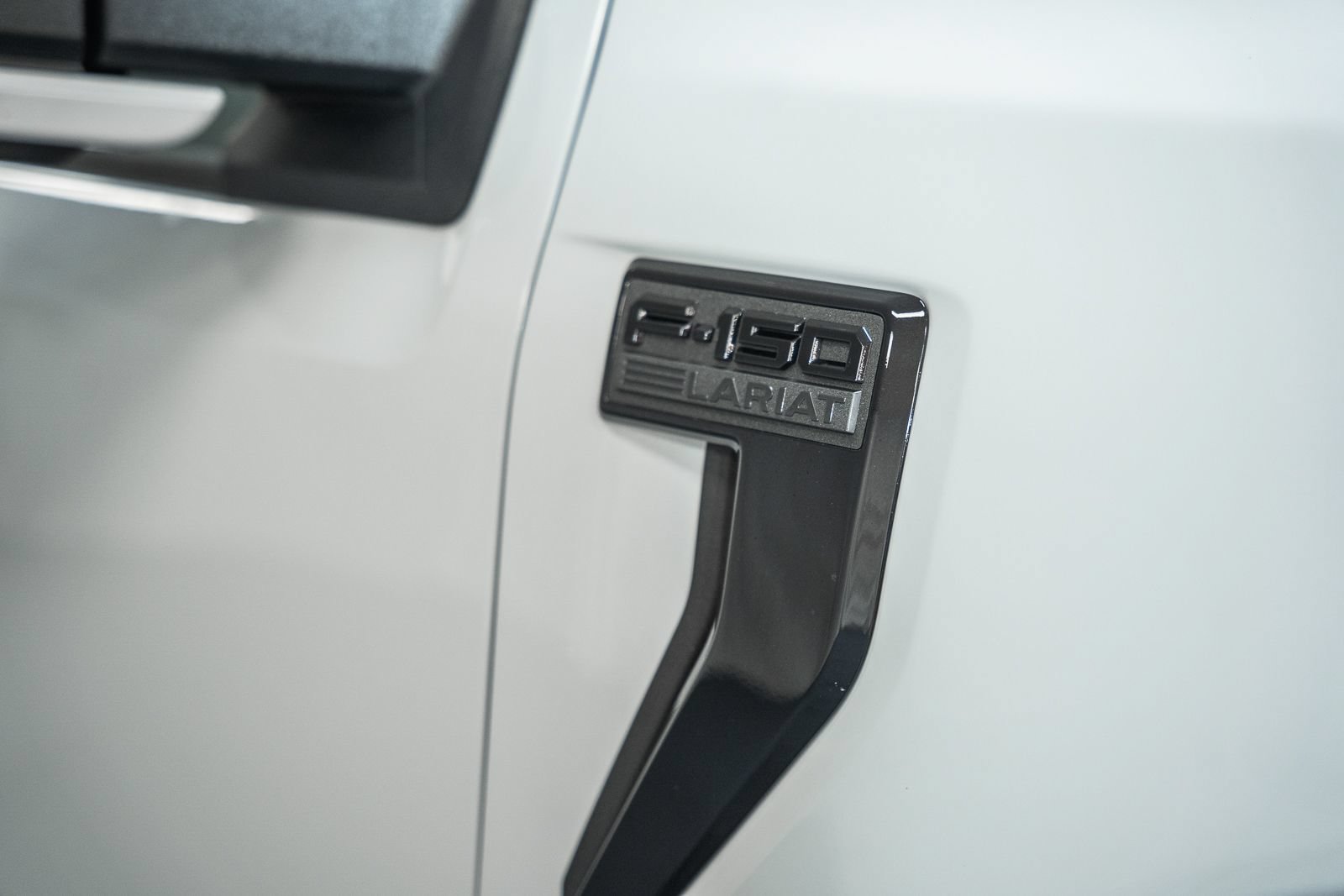 Certified 2024 Ford F150 Lariat AWD/4WD image 13