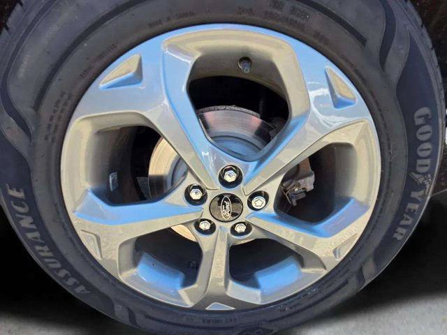 Certified 2023 Ford Escape ST-Line w/ Tech Pack #1 AWD/4WD image 33