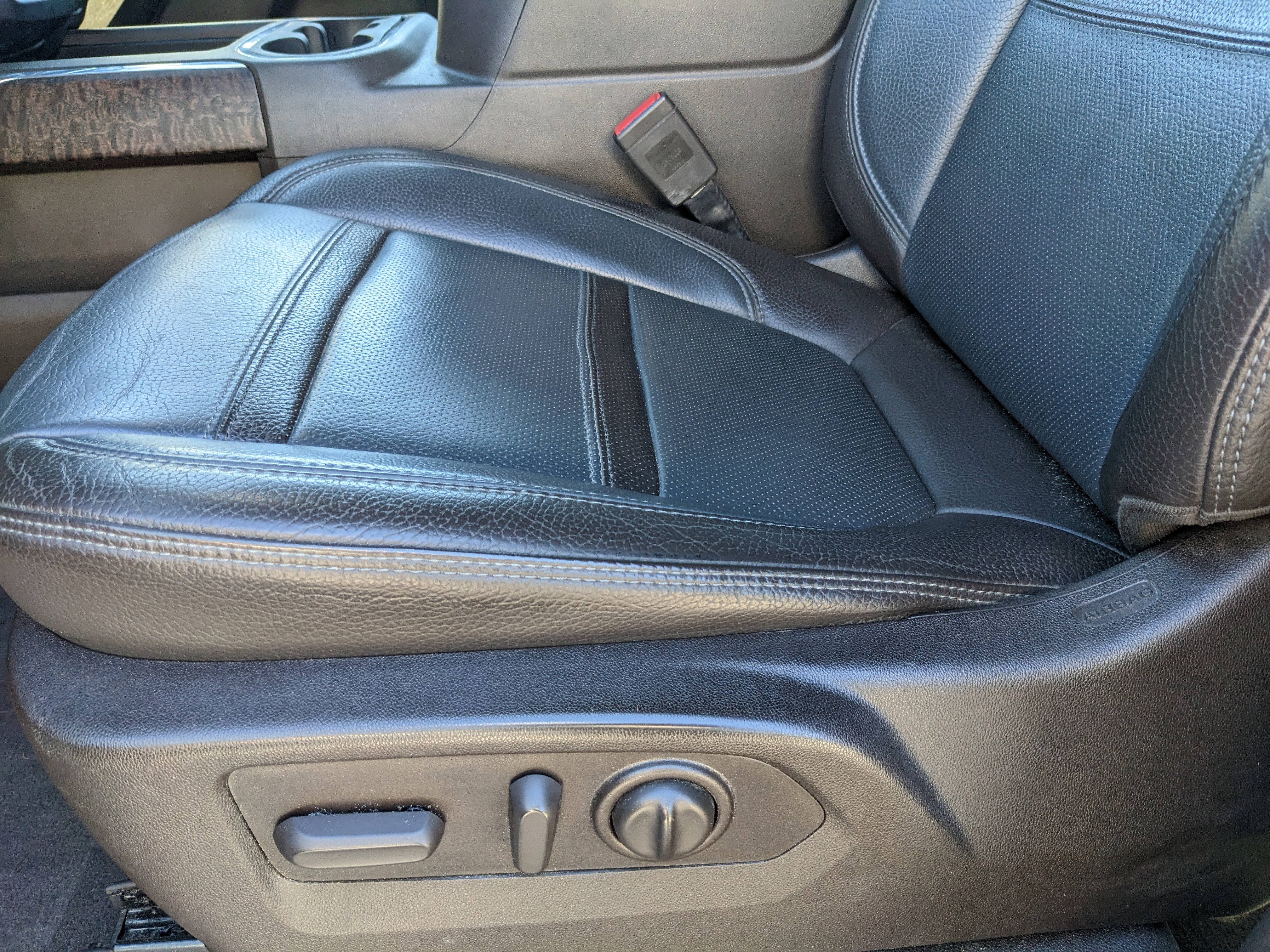 Used 2022 GMC Sierra 2500 Denali image 20