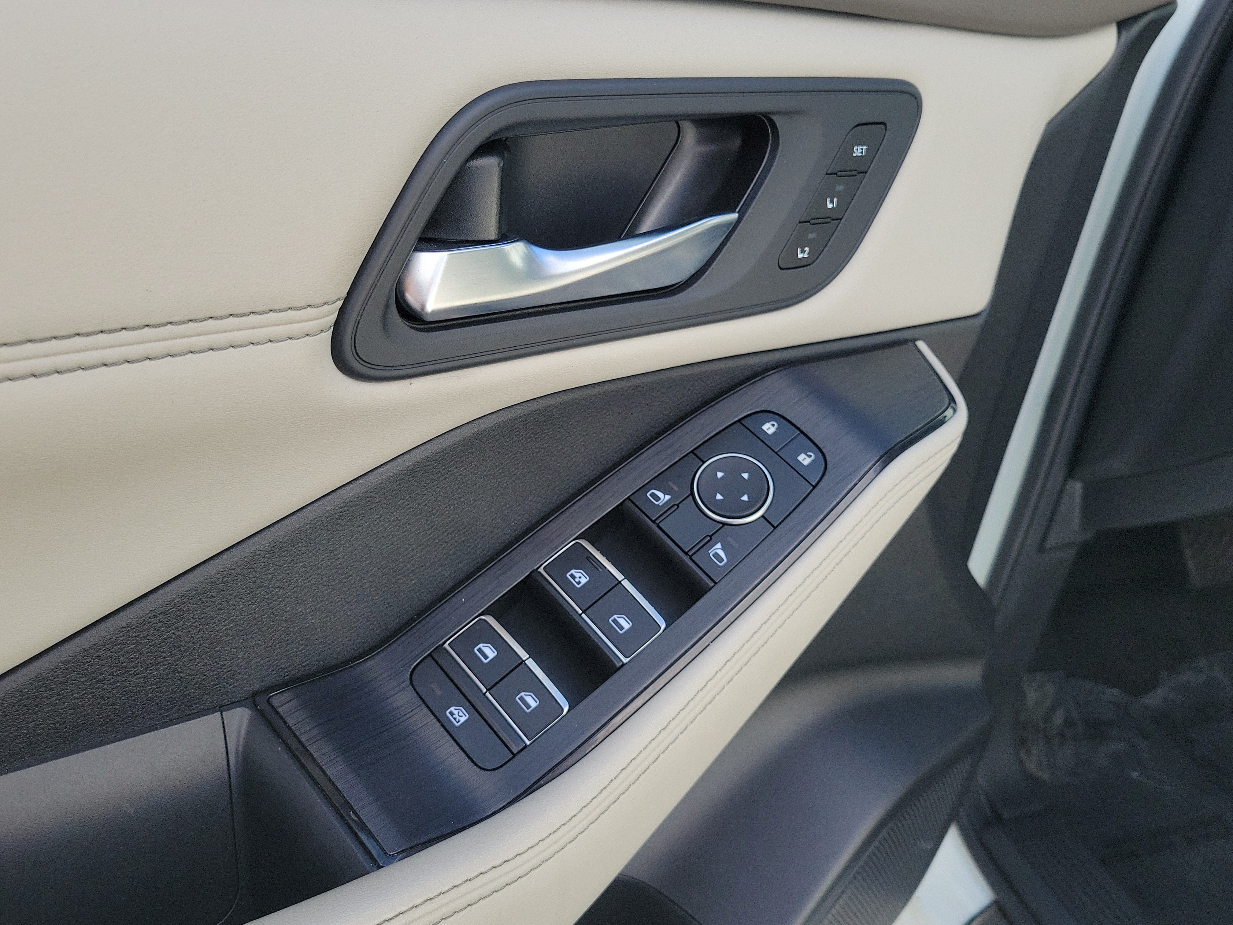 Used 2023 Nissan Rogue SL w/ SL Premium Package FWD image 20