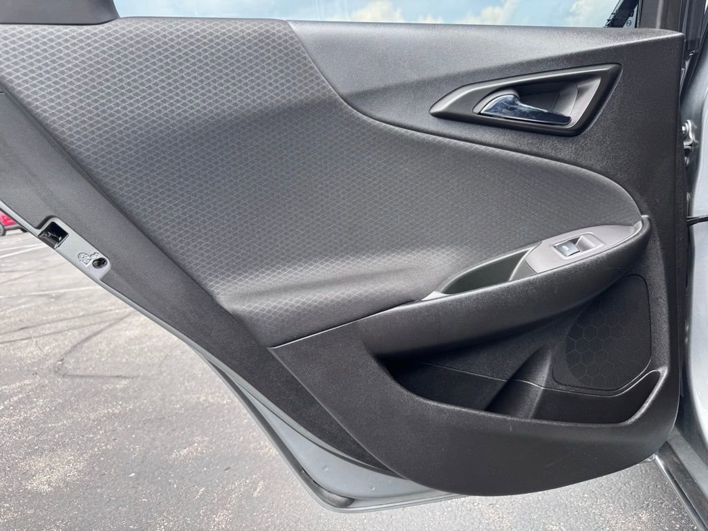 Used 2025 Chevrolet Malibu LS FWD image 24