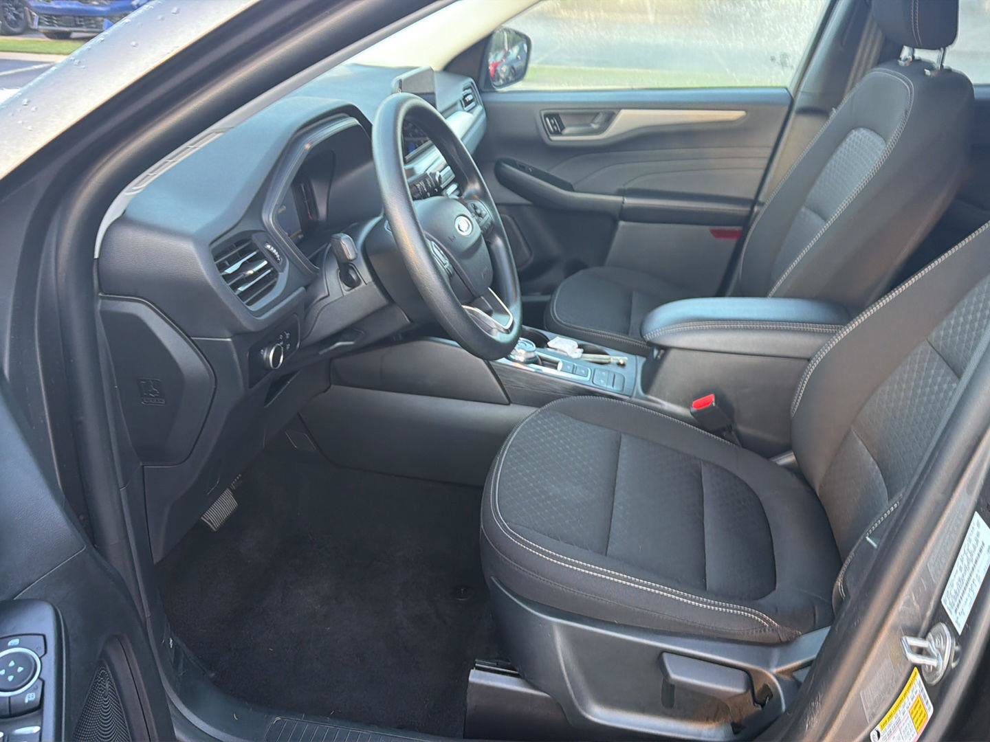 Certified 2025 Ford Escape Active FWD image 10