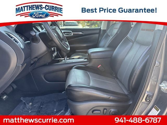 Used 2019 Nissan Pathfinder SL w/ Rock Creek Edition image 9