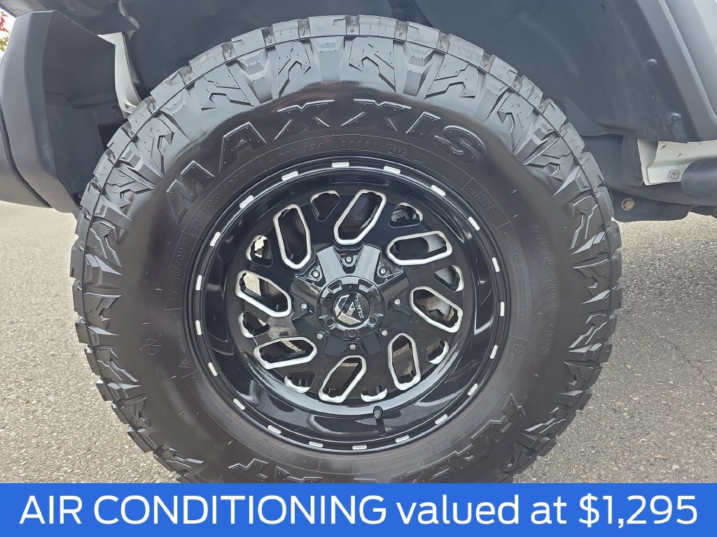 Used 2020 Jeep Wrangler Sport AWD/4WD image 14