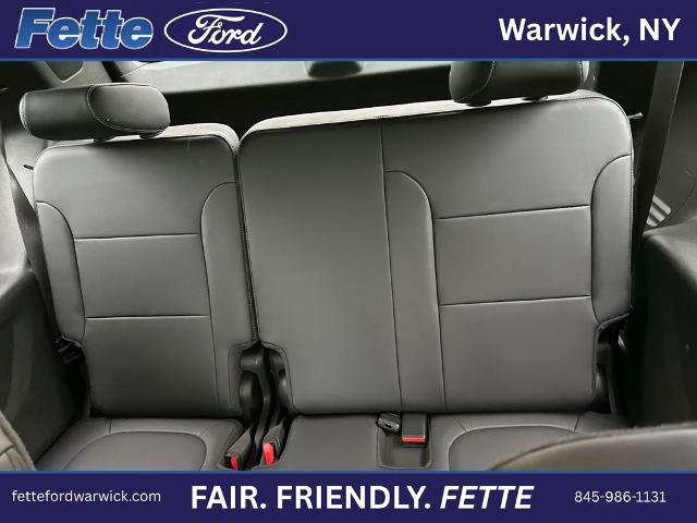 Used 2022 Chevrolet Traverse LT AWD/4WD image 15
