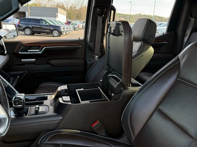 Used 2023 GMC Sierra 1500 Denali w/ Technology Package AWD/4WD image 36