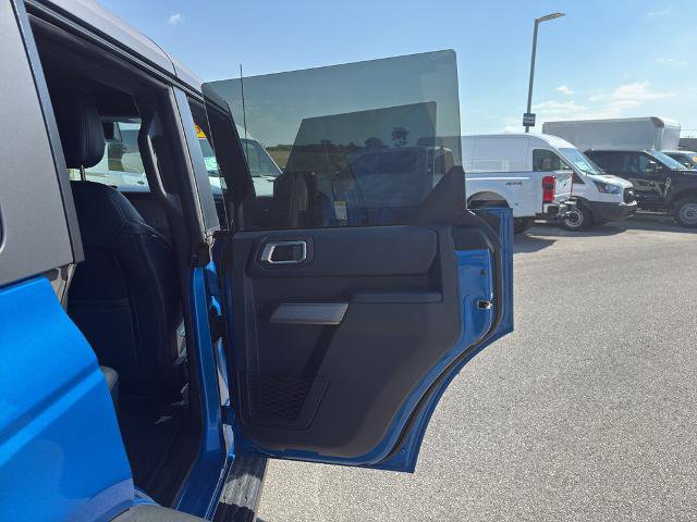 Certified 2023 Ford Bronco Outer Banks w/ Sasquatch Package AWD/4WD image 18