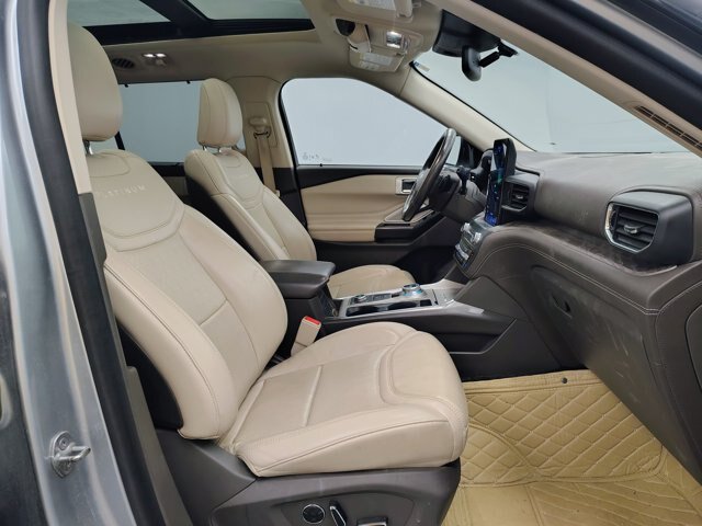Certified 2020 Ford Explorer Platinum w/ Premium Technology Package AWD/4WD image 15