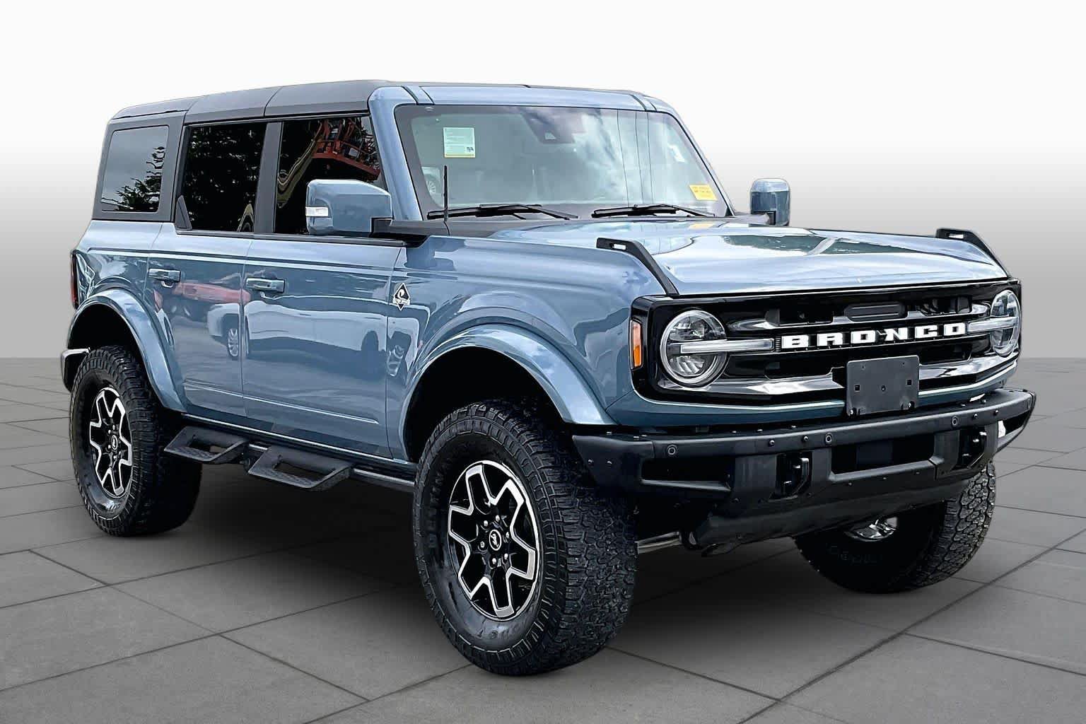 Certified 2024 Ford Bronco Outer Banks AWD/4WD image 3