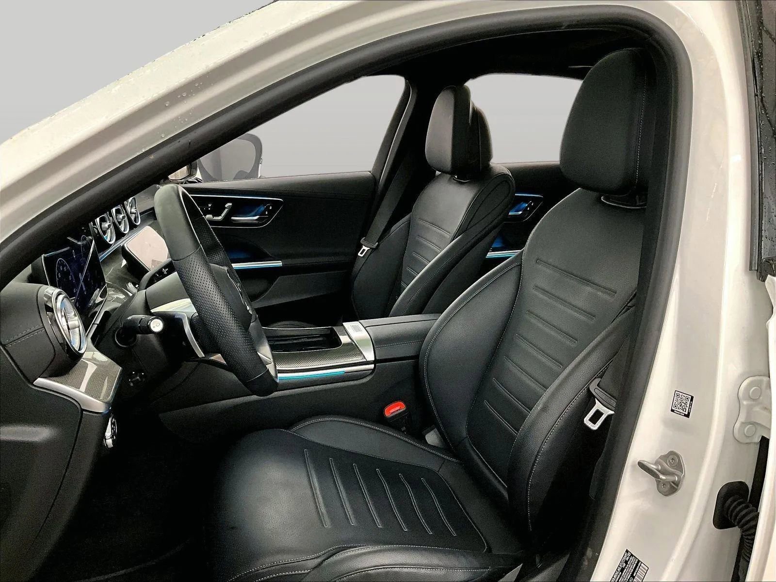 Used 2022 Mercedes-Benz C 300 4MATIC Sedan image 24