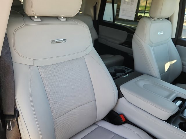 Certified 2025 Ford Expedition Max Platinum AWD/4WD image 21