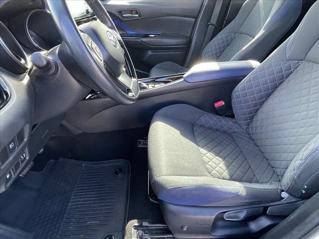 Used 2021 Toyota C-HR XLE image 15