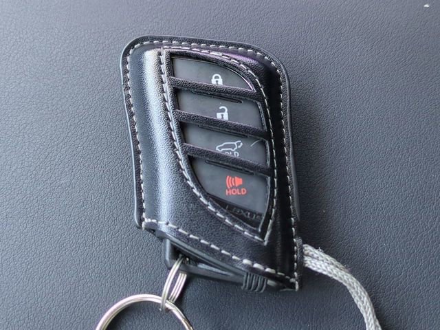 Used 2024 Lexus GX 550 w/ Accessory Package (31) image 31