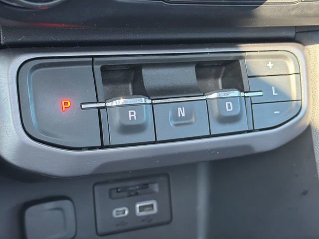 Used 2021 GMC Acadia AT4 w/ Technology Package image 18