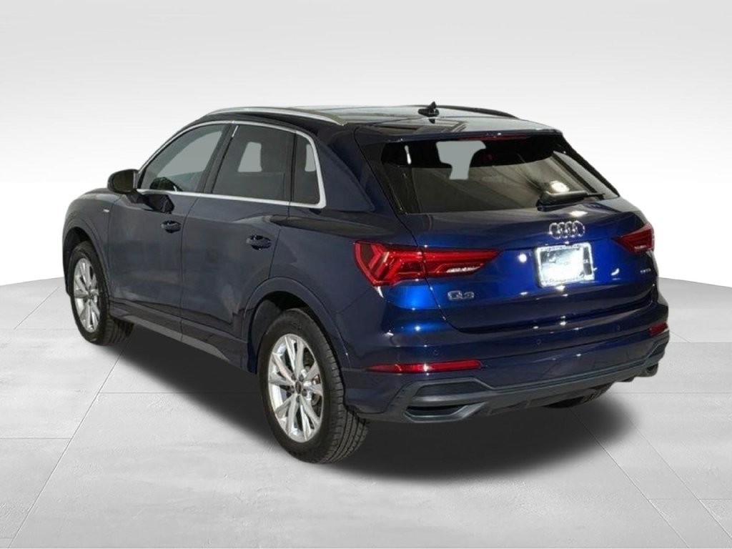 Used 2023 Audi Q3 2.0T Premium Plus w/ Premium Plus Package AWD/4WD image 7