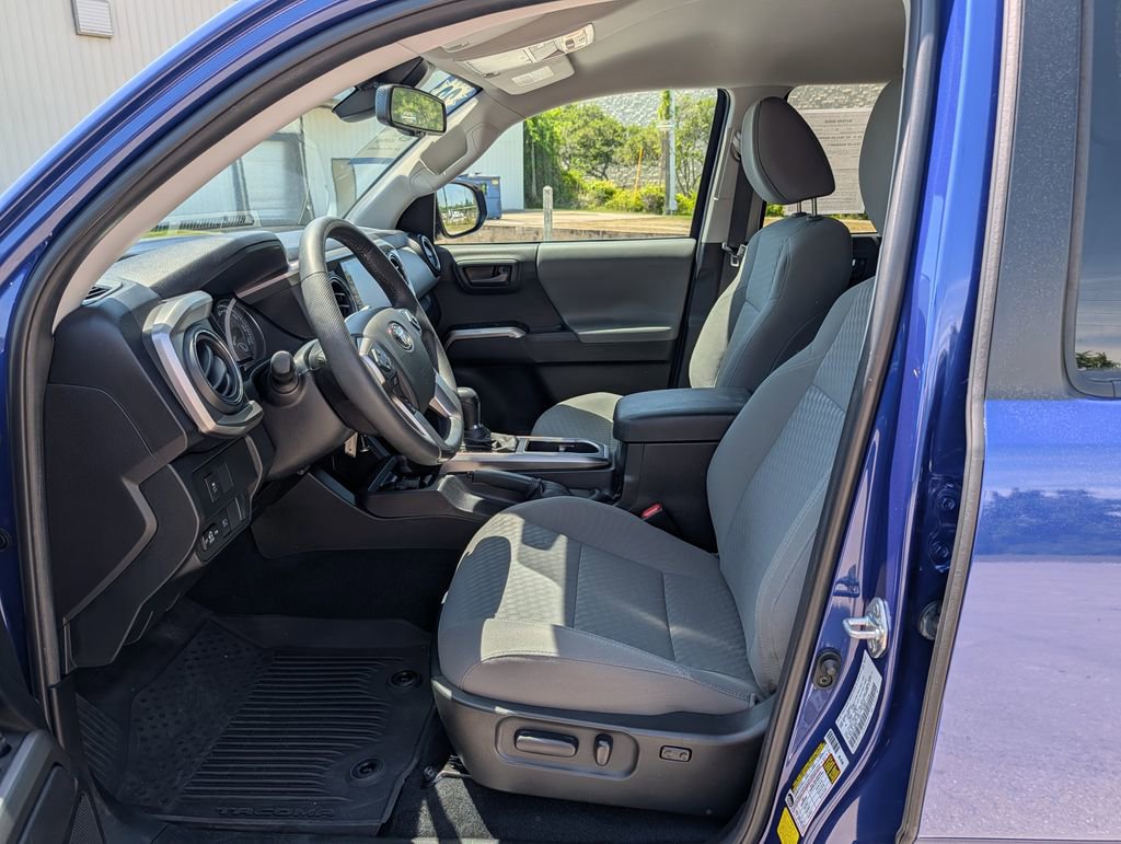 Used 2022 Toyota Tacoma SR5 AWD/4WD image 20