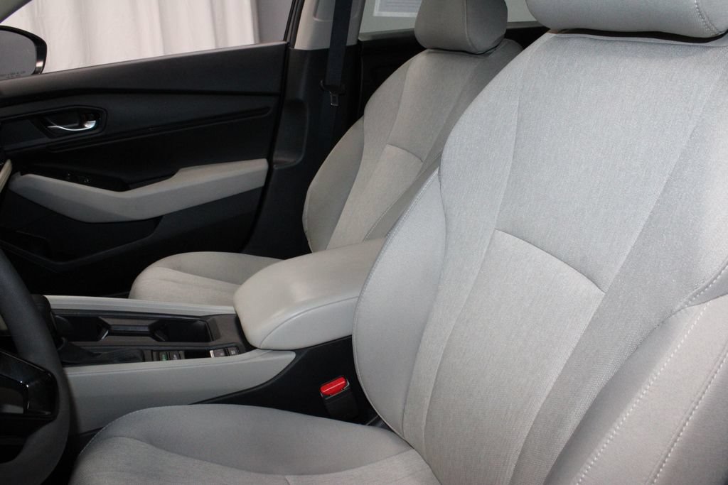Used 2025 Honda Accord SE image 25