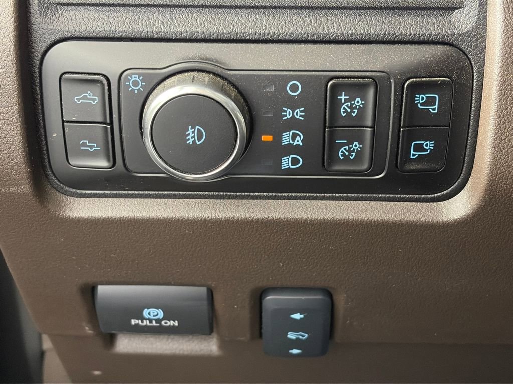 Certified 2025 Ford F450 King Ranch w/ Chrome Package image 25