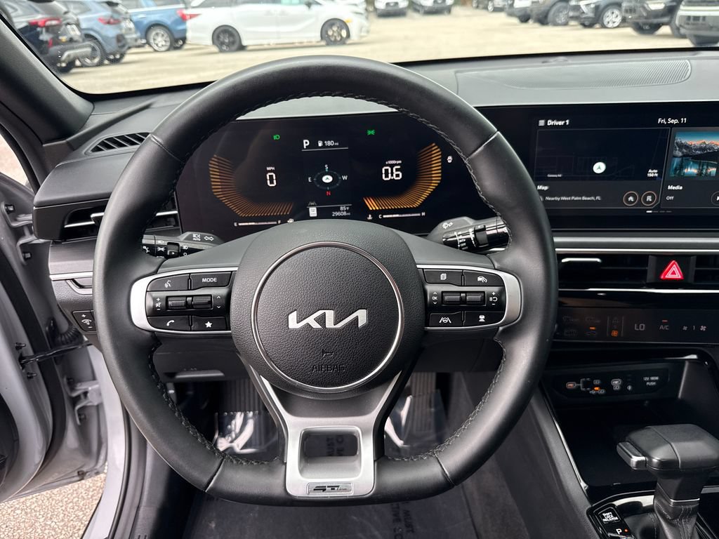 Used 2025 Kia K5 GT-Line w/ GT-Line Premium Package FWD image 15