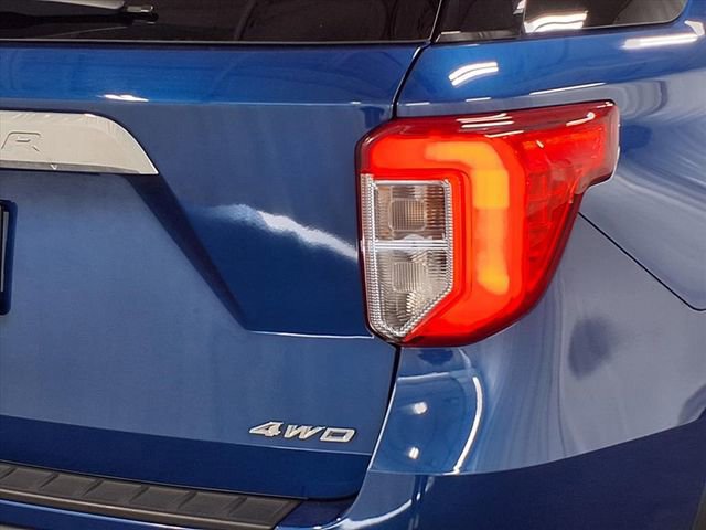 Certified 2023 Ford Explorer XLT w/ Equipment Group 202A image 29