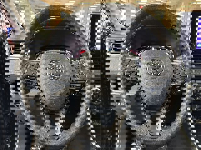 Used 2024 Toyota RAV4 XLE image 6