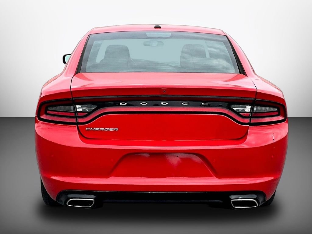 Used 2022 Dodge Charger SXT RWD image 5