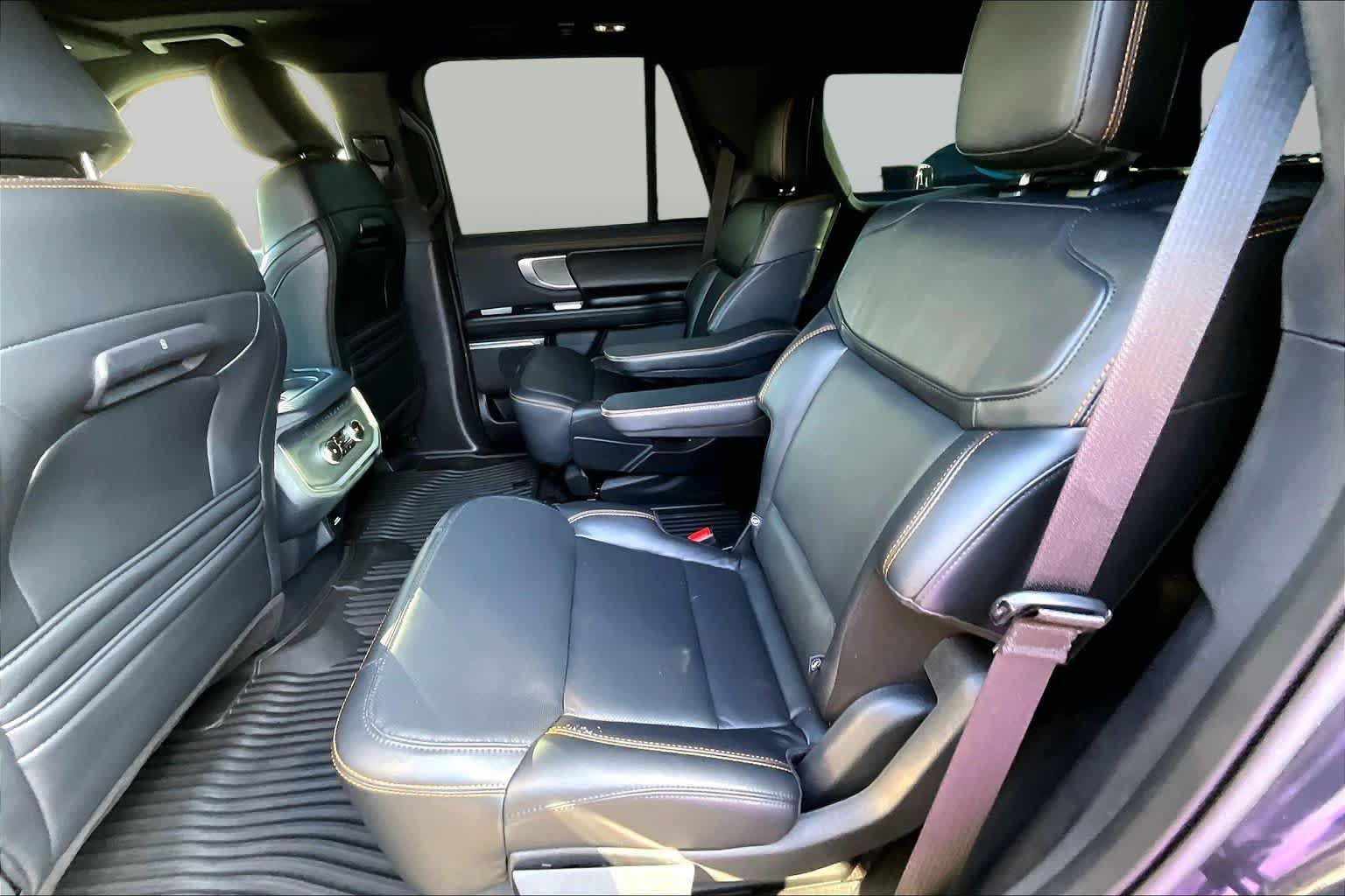 Certified 2025 Ford Expedition Tremor AWD/4WD image 21