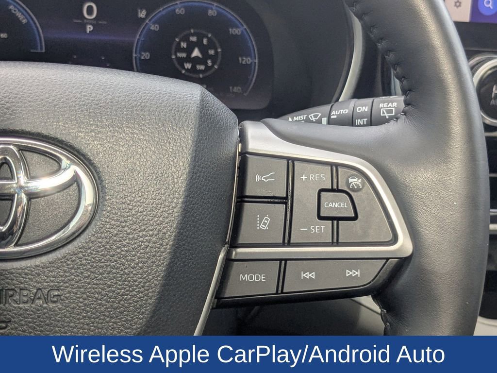 Used 2023 Toyota Highlander Platinum image 27