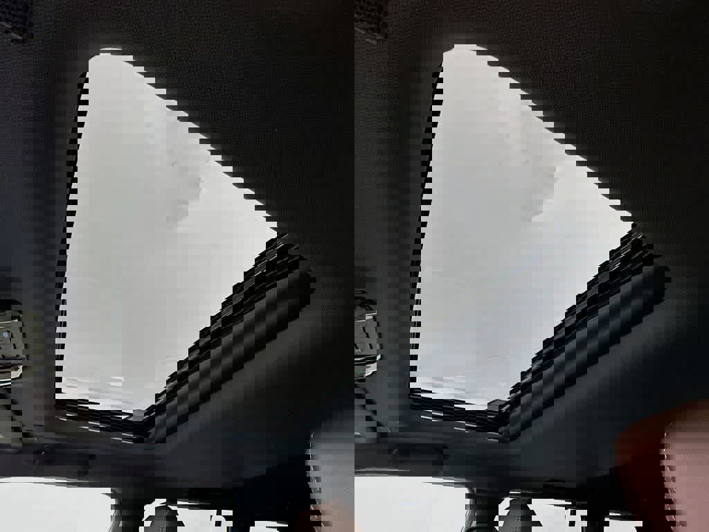 Used 2025 Toyota Land Cruiser w/ Premium Package image 32