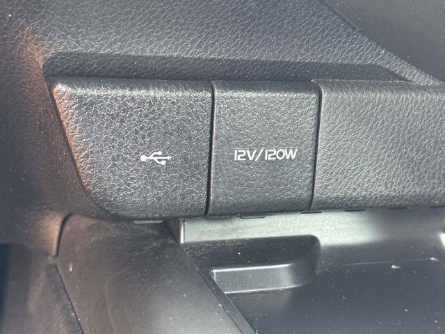 Used 2022 Toyota Camry XSE FWD image 22
