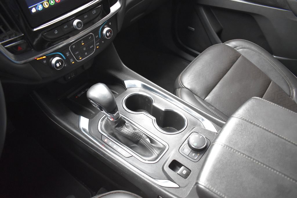 Used 2023 Chevrolet Traverse High Country image 13