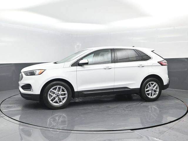 Certified 2024 Ford Edge SEL w/ Convenience Package AWD/4WD image 4