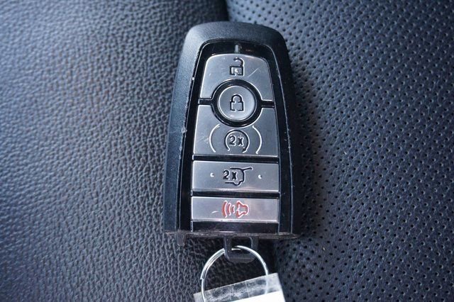 Certified 2022 Ford Explorer Limited w/ Limited Technology Package image 23