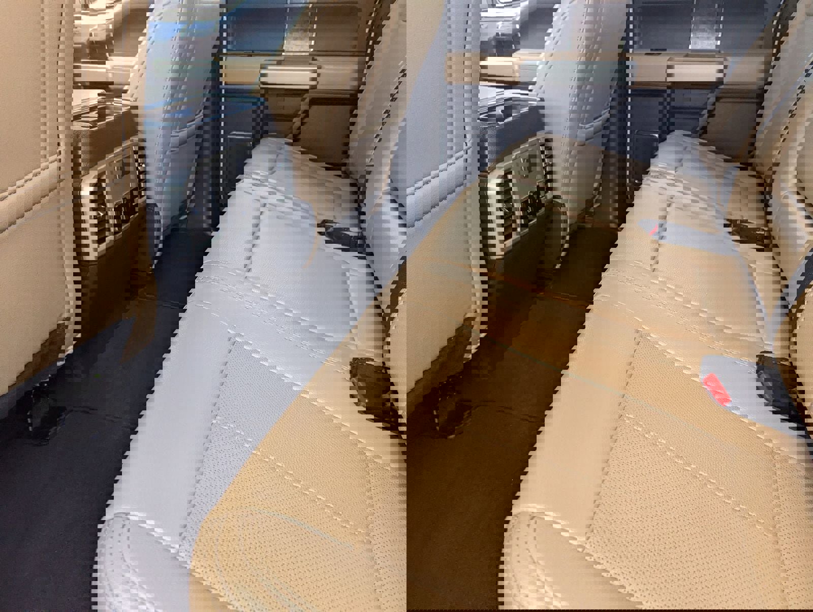 Certified 2022 Ford F250 Lariat w/ Lariat Ultimate Package image 16