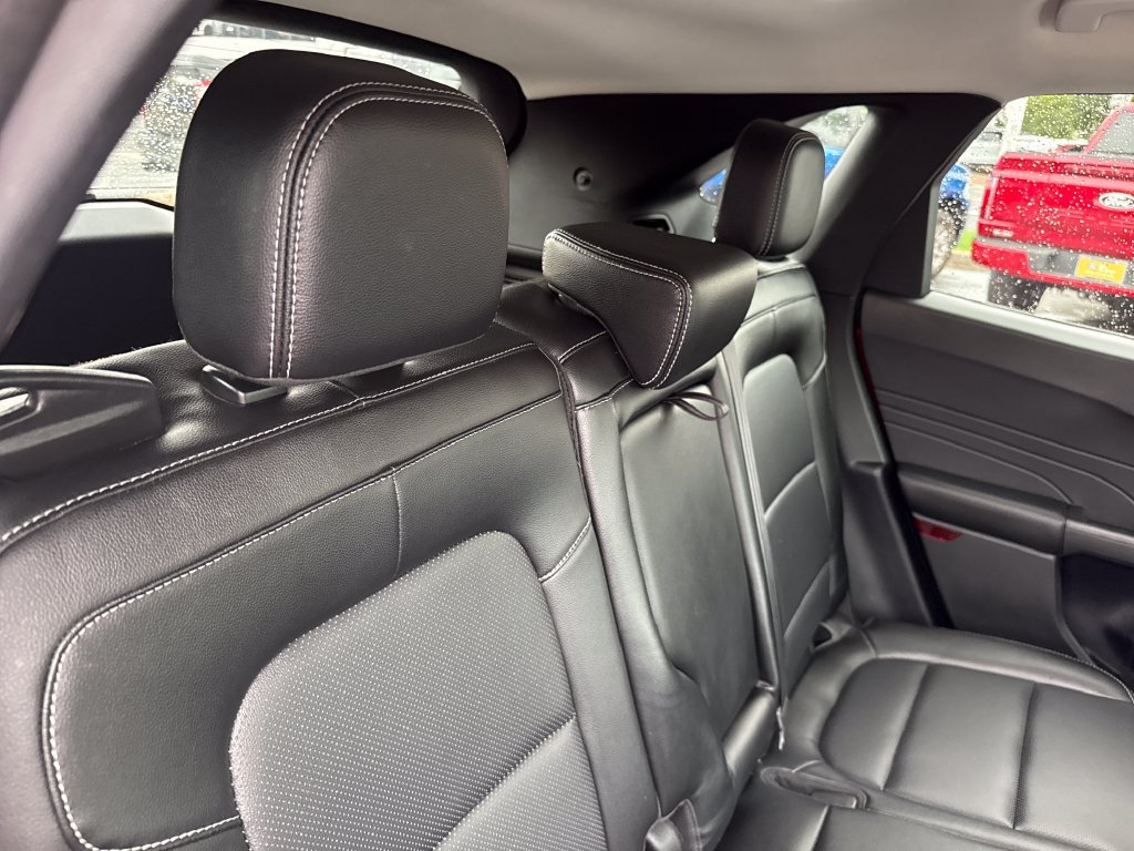 Certified 2022 Ford Escape SEL AWD/4WD image 25
