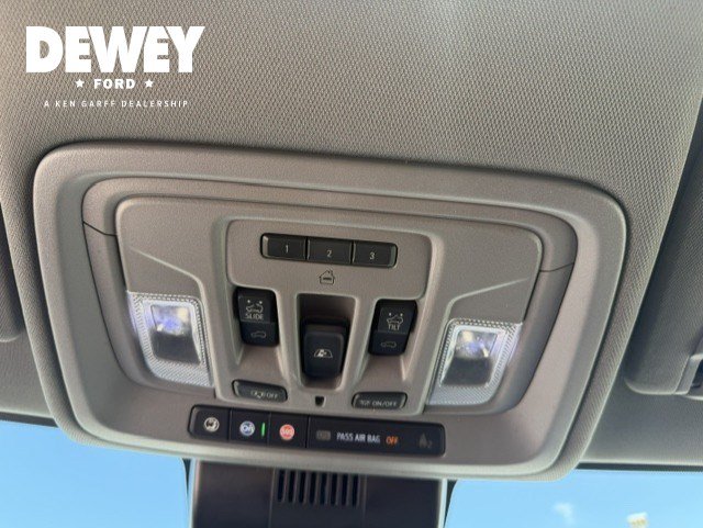 Used 2022 GMC Sierra 1500 Denali w/ Technology Package AWD/4WD image 24