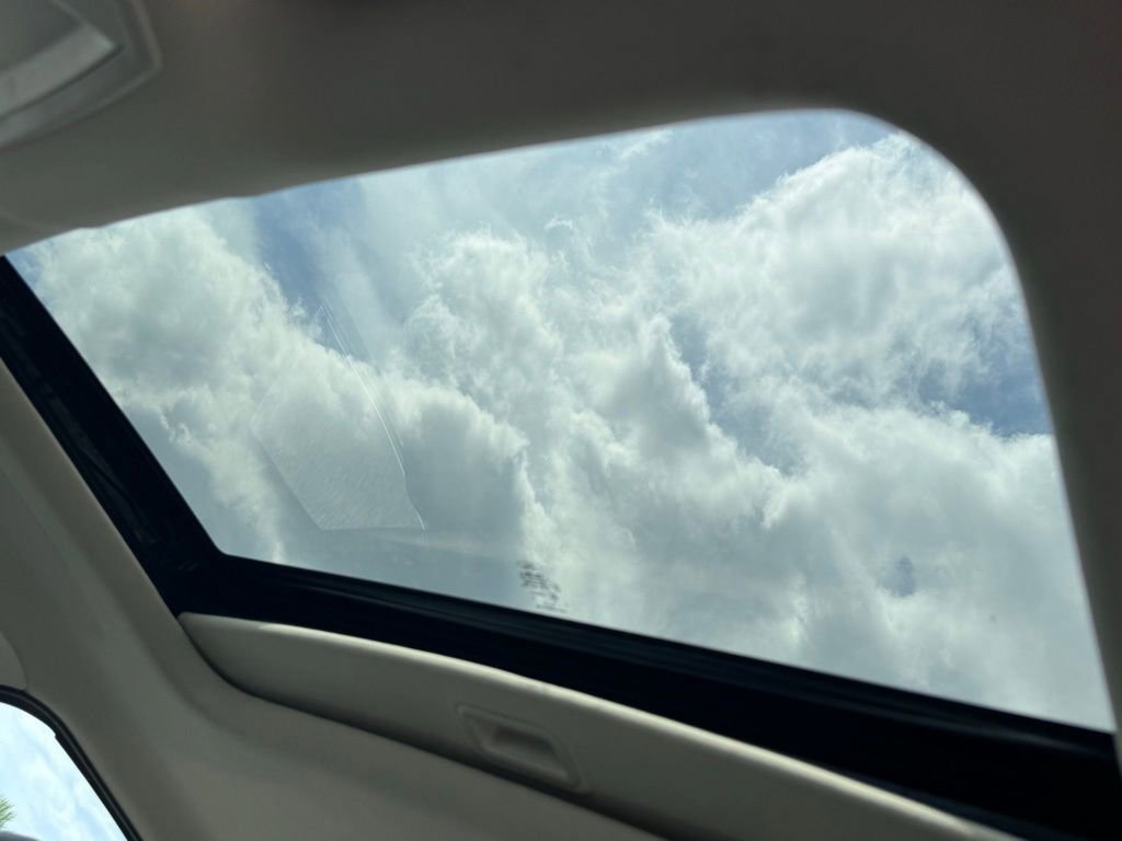 Certified 2017 Ford Focus Titanium FWD image 8