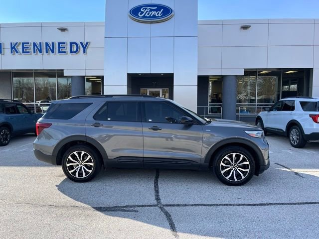 Certified 2022 Ford Explorer ST-Line w/ Class IV Trailer Tow Package image 13