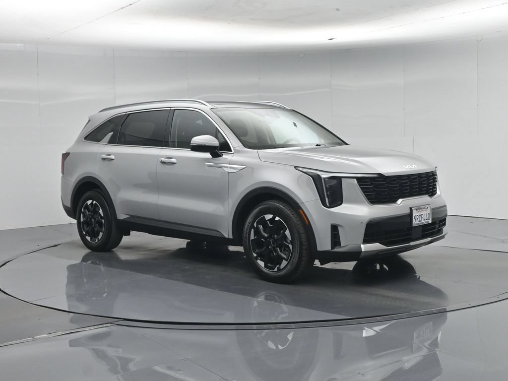 Used 2025 Kia Sorento S w/ Panoramic Sunroof Package FWD image 31