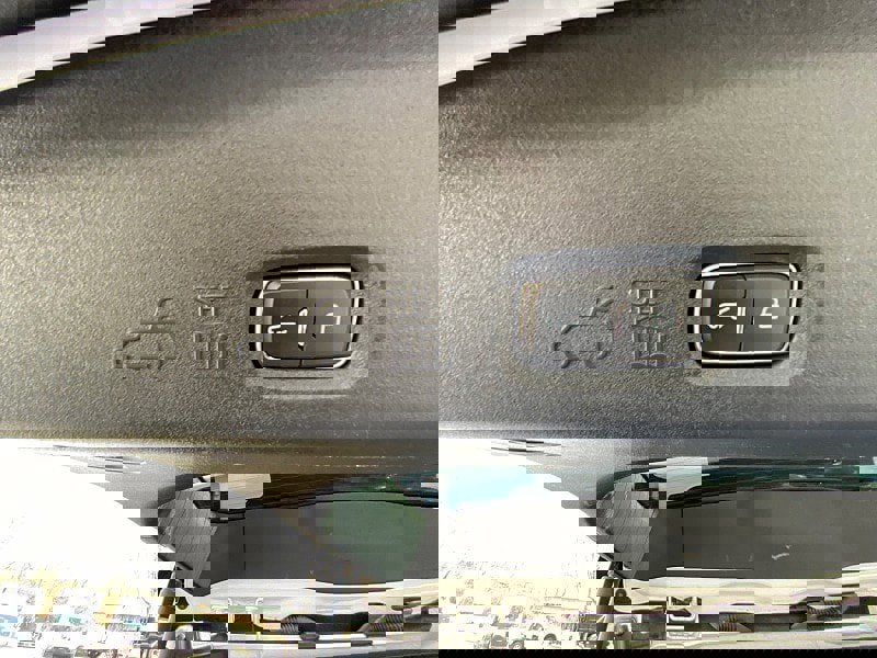 Certified 2025 Ford Expedition Max Platinum image 52