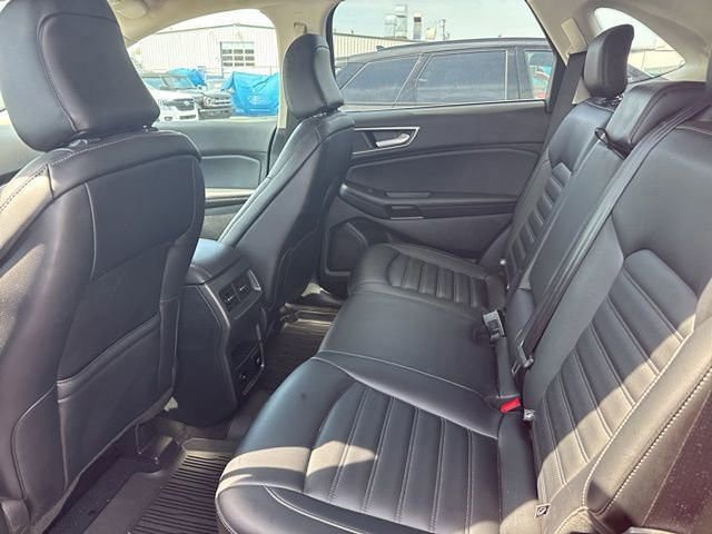 Certified 2022 Ford Edge SEL w/ Convenience Package image 11