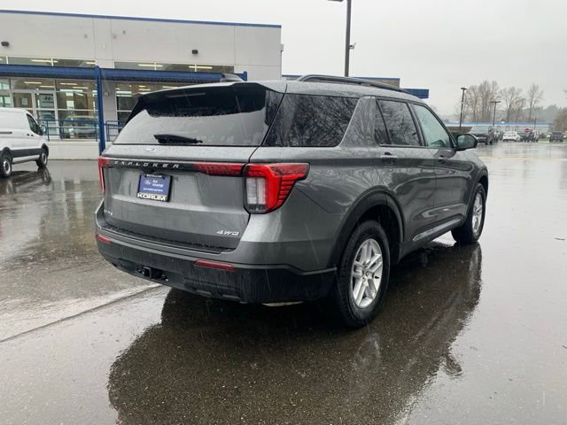 Certified 2025 Ford Explorer Active image 8