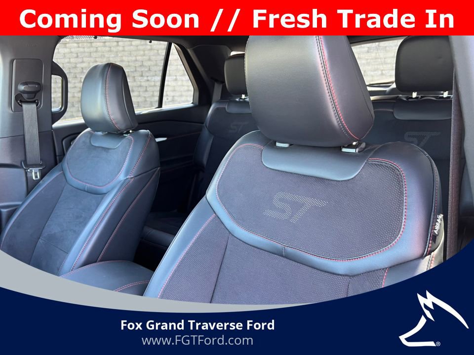 Certified 2025 Ford Explorer ST AWD/4WD image 15