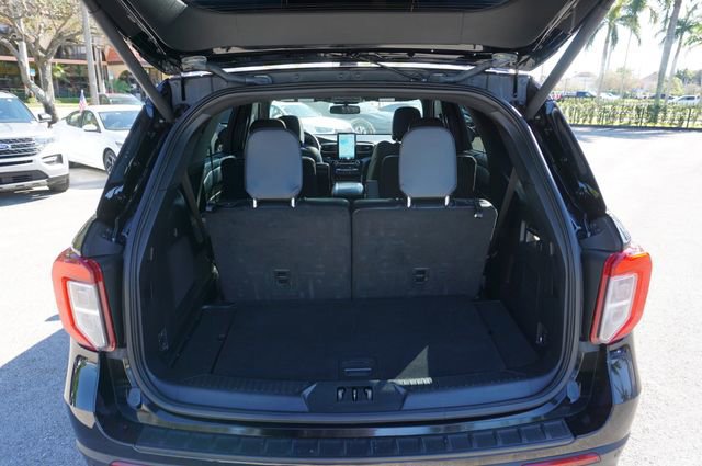 Certified 2023 Ford Explorer ST w/ Equipment Group 401A image 31